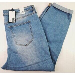 Rue 21+ Women's Distressed Cropped Mom Jeans Medium Wash Size 22